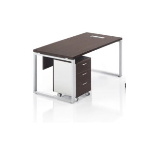 Executive desk with drawer Executive desk with drawer