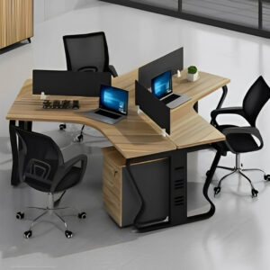 Modern 3 seats Workstation-1 Modern 3 seats Workstation-1